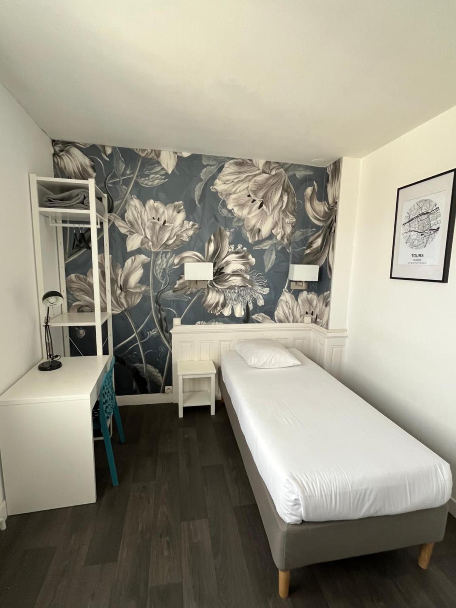 Hotel Saint Eloi Tours Ngoại thất bức ảnh