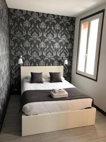 Hotel Saint Eloi Tours Ngoại thất bức ảnh